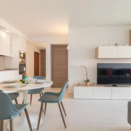 Puerto Banus Bay Apartment Marbella